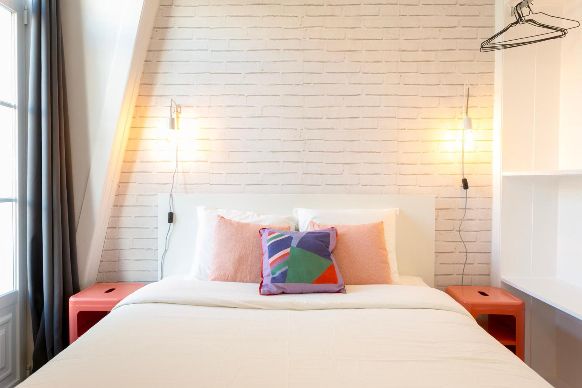 Beautiful Small Penthouse With Air Conditioner!